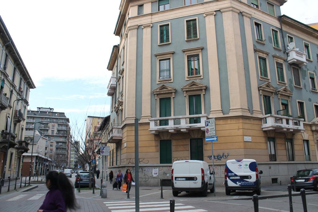 Star One Hotel Milan Luaran gambar